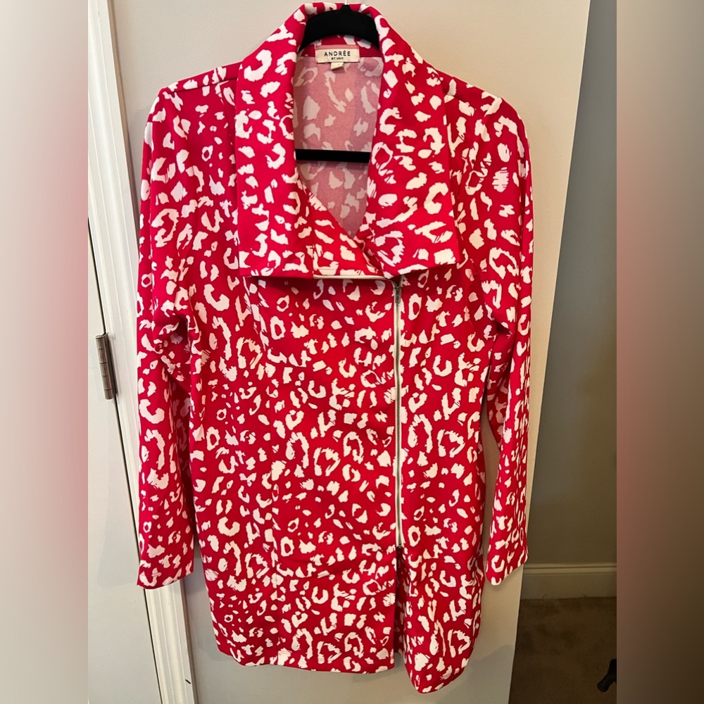 Fuchsia/Hot Pink Long Sleeve Zip Active/Casual Jacket